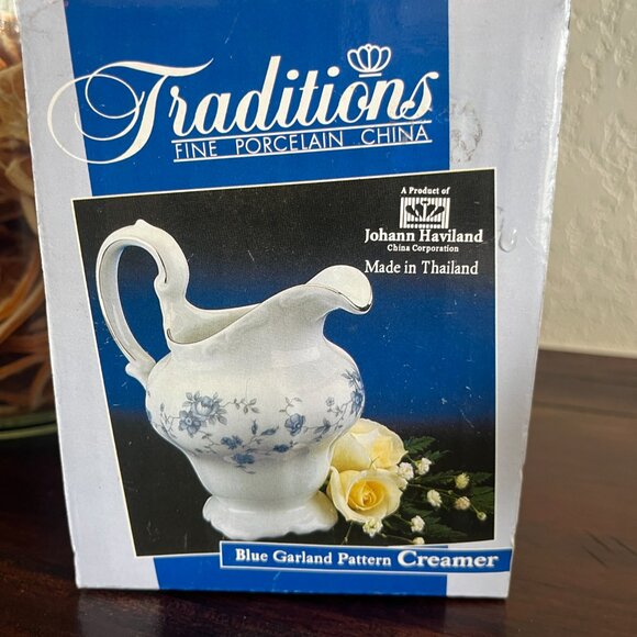 Vintage Haviland Fine Porcelain China Blue Garland Creamer Cottagecore Boxed 70s - Picture 9 of 9